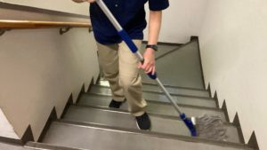 stairs_cleaning